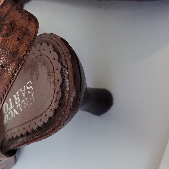 FRANCO SARTO farling brown round toe strap heels - Picture 5 of 7